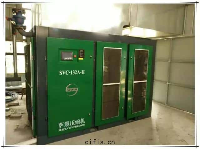 132kw薩震雙級(jí)壓縮永磁(cí)變頻螺杆空壓(yā)機(jī)