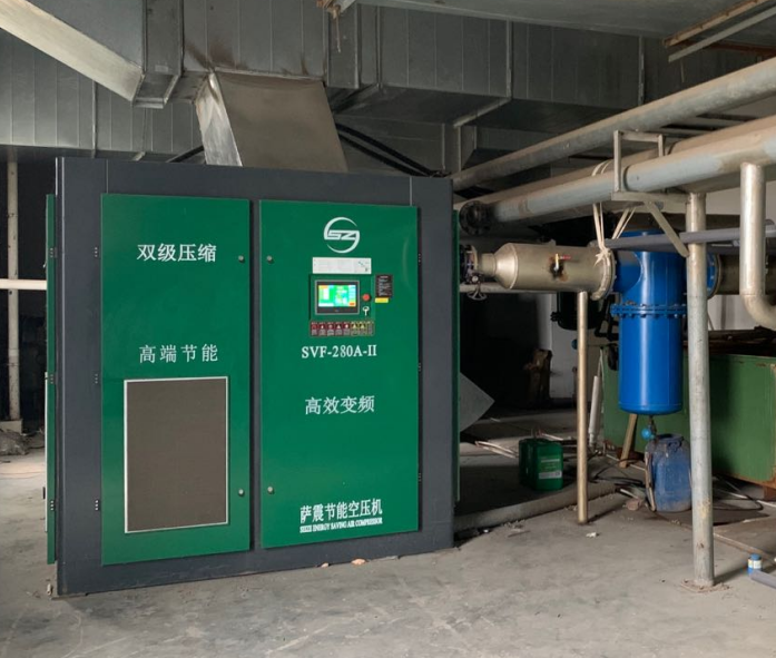 薩震雙(shuāng)級壓縮280千瓦節能空壓(yā)機